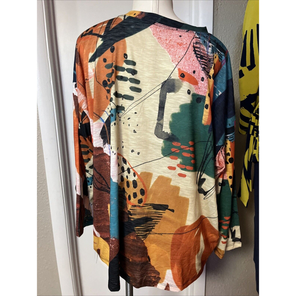 NWT Women’s Blouse Abstract By Jess And Jane Raglan Sleeve Colorful - Picture 6 of 13